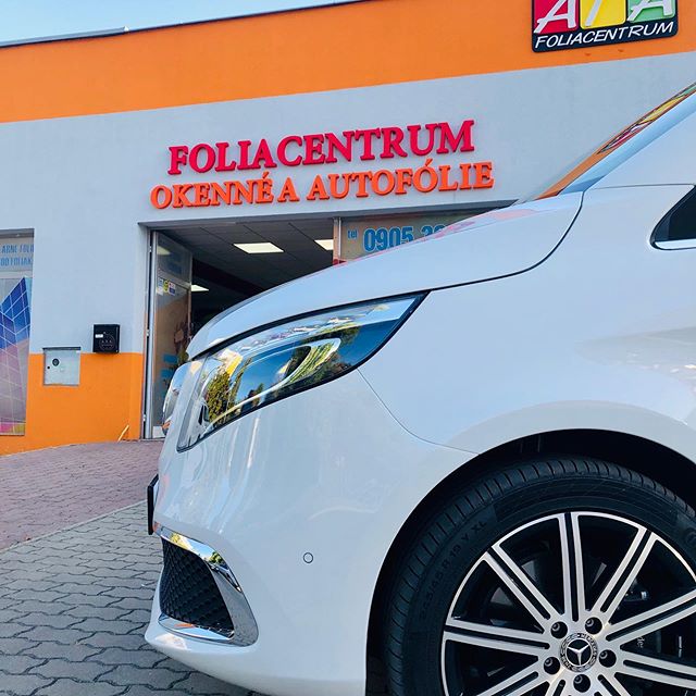 ???? bez škrabancov ✅ Skyfol????Vám predstaví samoregeneračnú PPF fóliu❗️S profesionálnou fóliou od Skyfolu môžete skoncovať so všetkými škrabancami. Výhody SKyfol NANO PPF ✅ neviditeľná ochrana laku proti kamienkom, poškriabaniu a odreninami✅ stále hladký lesklý povrch ✅ škrabance automaticky zmiznu✅ životnosť až 10 rokov✅ žiadné leštenie a oprava laku✅ odolné ☀️????????❄️A Vaše ???? bude žiariť stále v pôvodnej sláve ????☎️ +421905324950 ( montáž, predaj, školenie,info. )#ochranalaku #noveauto #autofolie #skyfol #lestenieaut #polepyaut #folien #detailing #paintprotectionfilm #ppffilm #mercedesbenz #skyfolppf #lackschutzfolie #mercedesvclass @SkyFol Slovakia @mercedesbenz